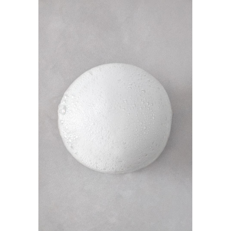 Exfoliating Cleansing Foam with Icelandic Water